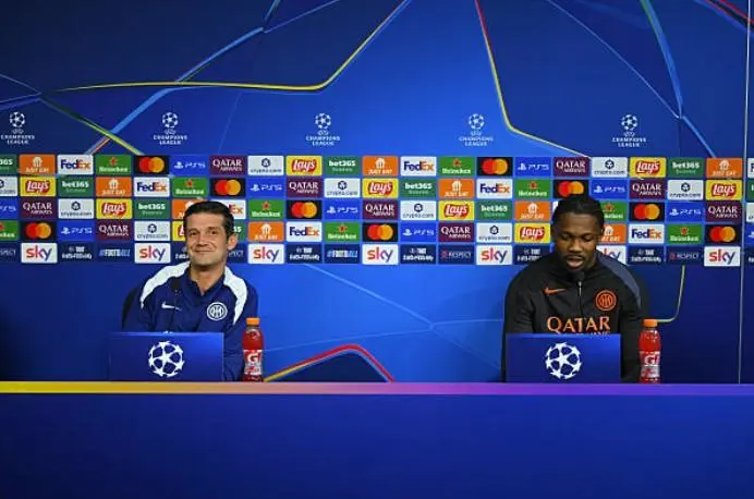 HTH华体会棋牌中心 | 德州扑克斗地主 - 真人对战